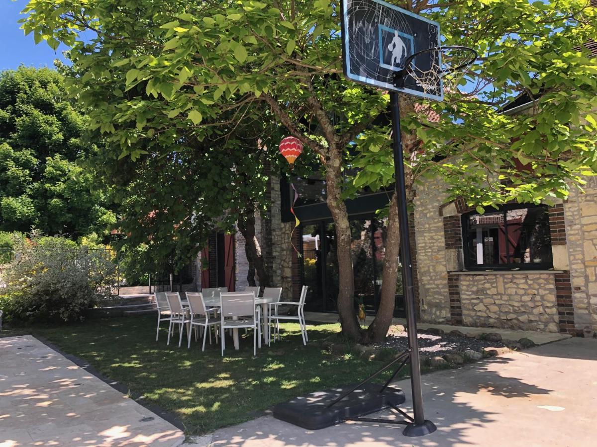 Le Rouge & Blanc Bed & Breakfast Saint-Maurice-le-Vieil Екстериор снимка