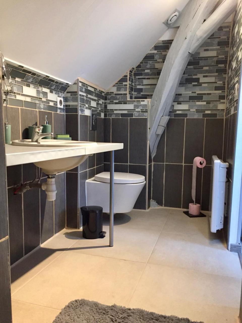 Le Rouge & Blanc Bed & Breakfast Saint-Maurice-le-Vieil Екстериор снимка